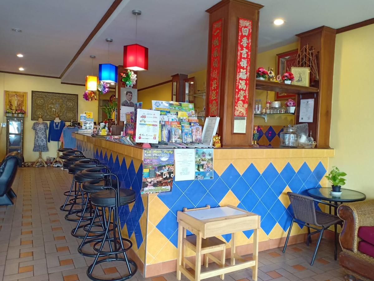 Kookkai House Hostel Patong Bagian luar foto