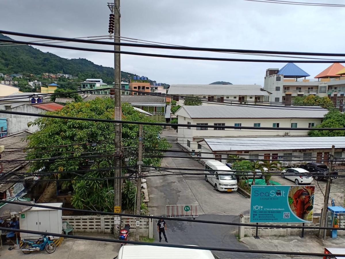 Kookkai House Hostel Patong Bagian luar foto