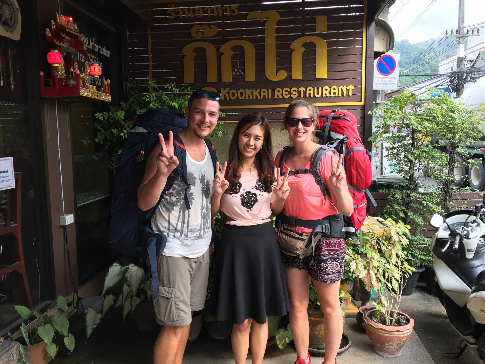 Kookkai House Hostel Patong Bagian luar foto